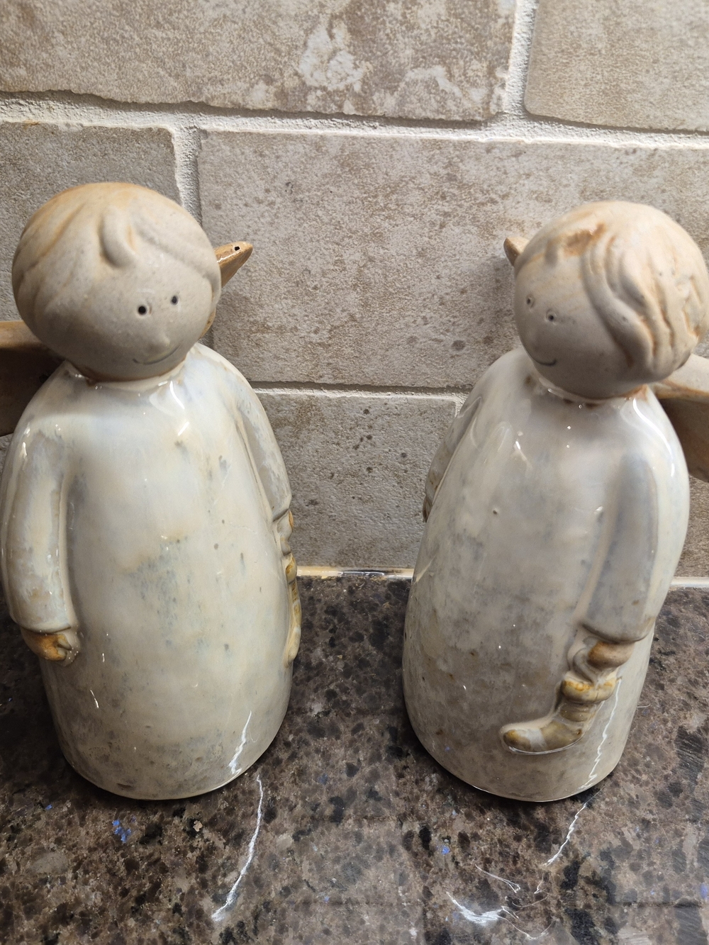 Ceramic Pottery‎ Glazed Angels With Christmas Stocking Set Of Two EUC